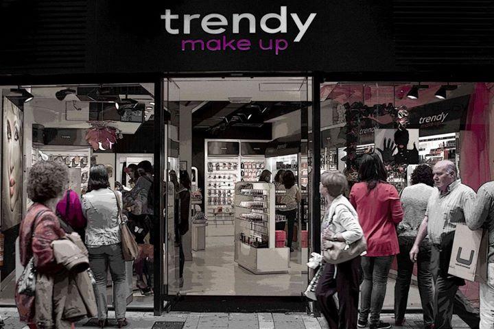 ArqTecPamplona-Trendy-Make-Up-2